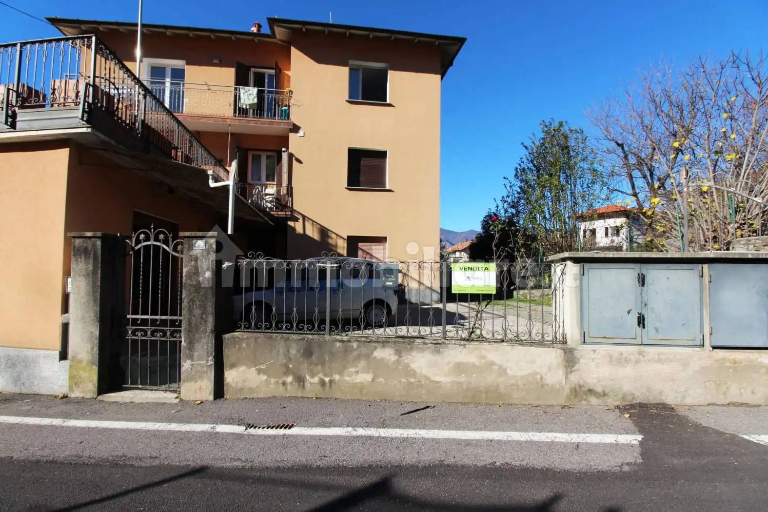 Appartamento in vendita a Luino