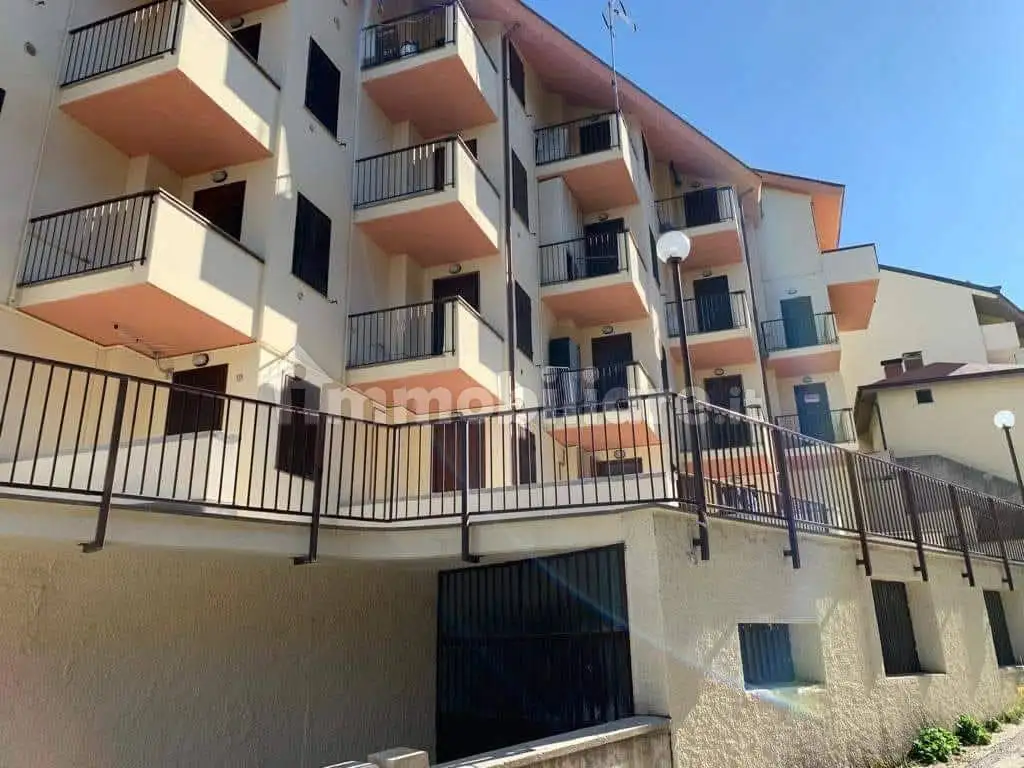 Appartamento in vendita a Lucoli