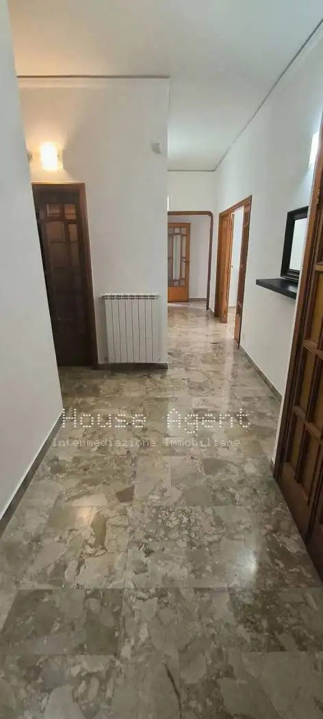 Appartamento in affitto a Napoli