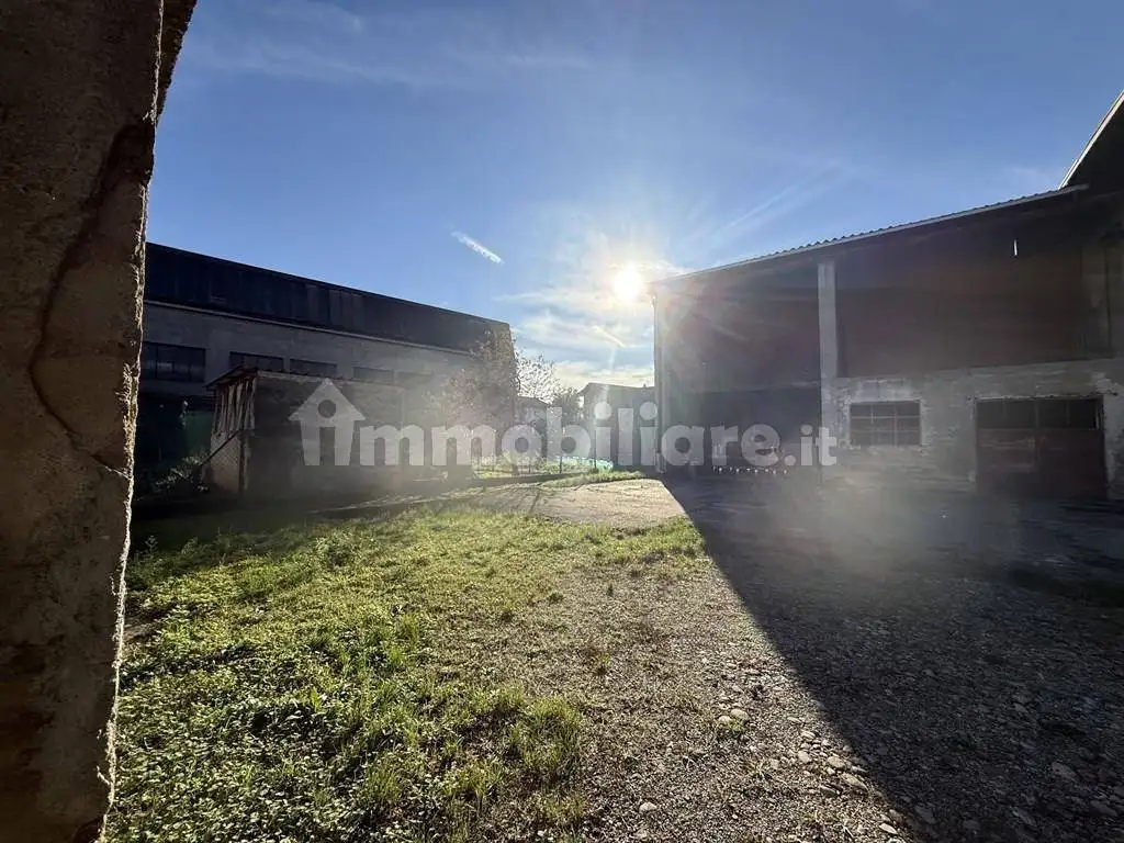 Casa indipendente in vendita a Cividate al Piano