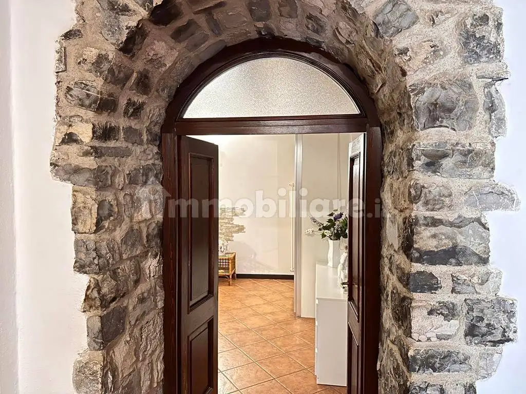 Appartamento in vendita a Argegno