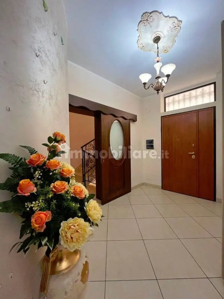 Villa unifamiliare via Potenza, Pinetamare, Castel Volturno - foto 3