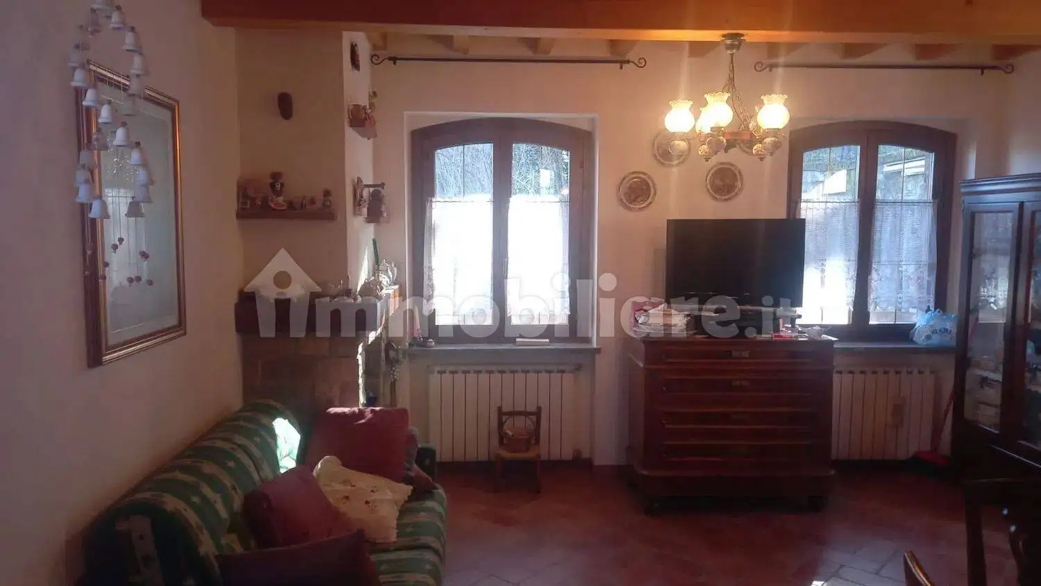 Villa in vendita a Montesegale