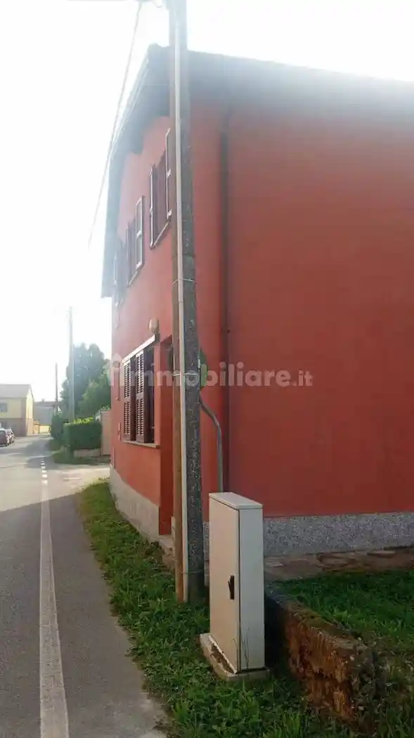 Villa unifamiliare Vai Roma No Number, Centro, Verrua Po - foto 5