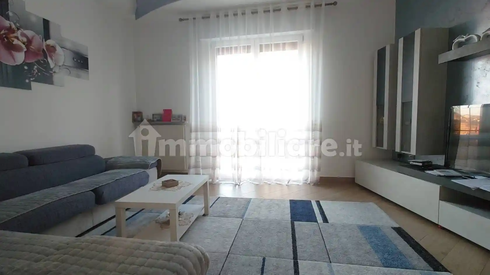 Appartamento in vendita a Piacenza