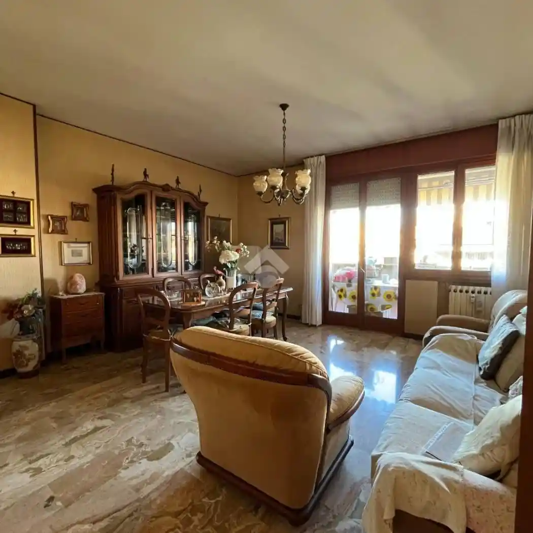 Appartamento in vendita a Verona