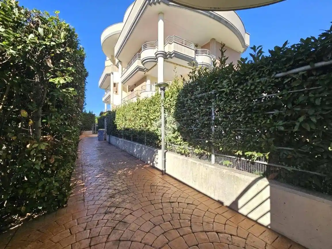 Trilocale via Don Vincenzo Onorati 20, Litoranea, Latina - foto 4