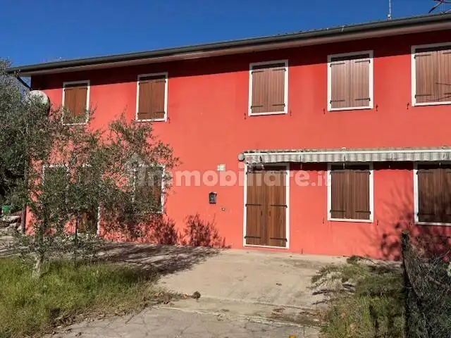 Villetta a schiera in vendita a Roverchiara