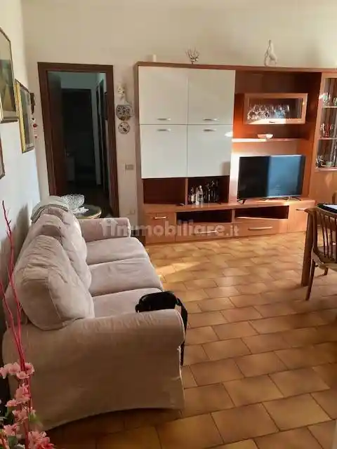 Appartamento in affitto a Massa