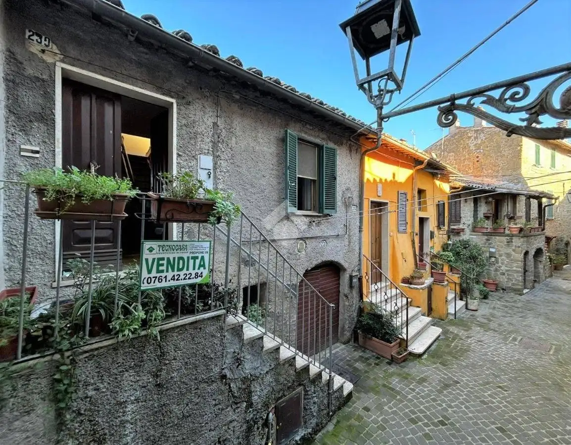 Appartamento in vendita a Farnese