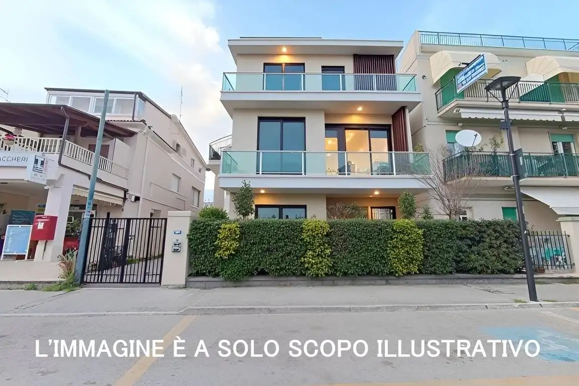 Appartamento in vendita a Pineto