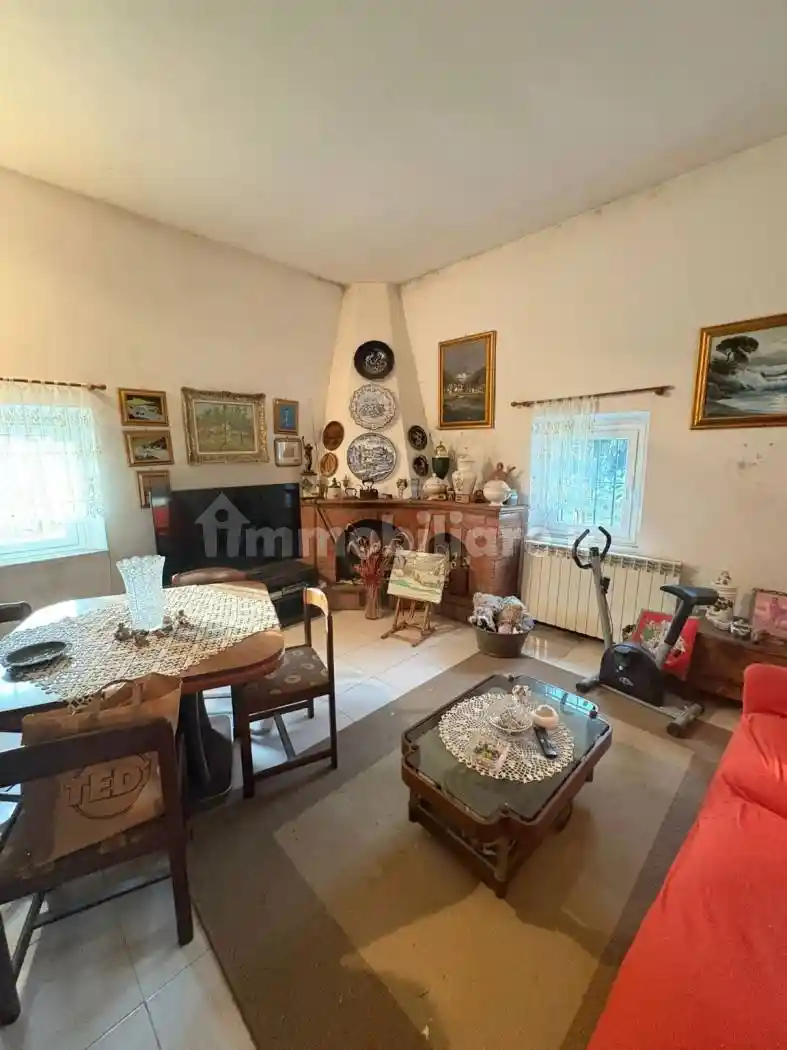 Villa in vendita a Vado Ligure