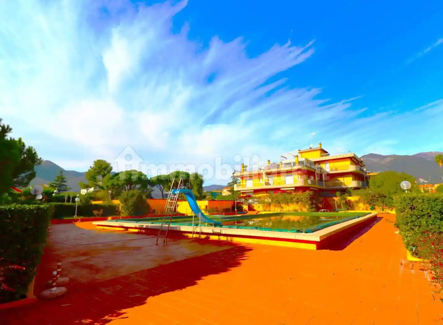 Appartamento in vendita a Loano