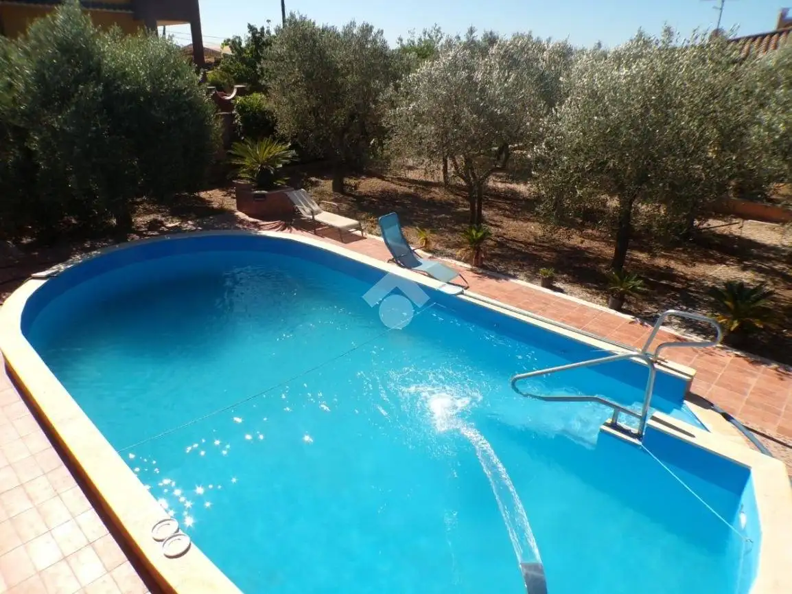 Villa in vendita a Nettuno