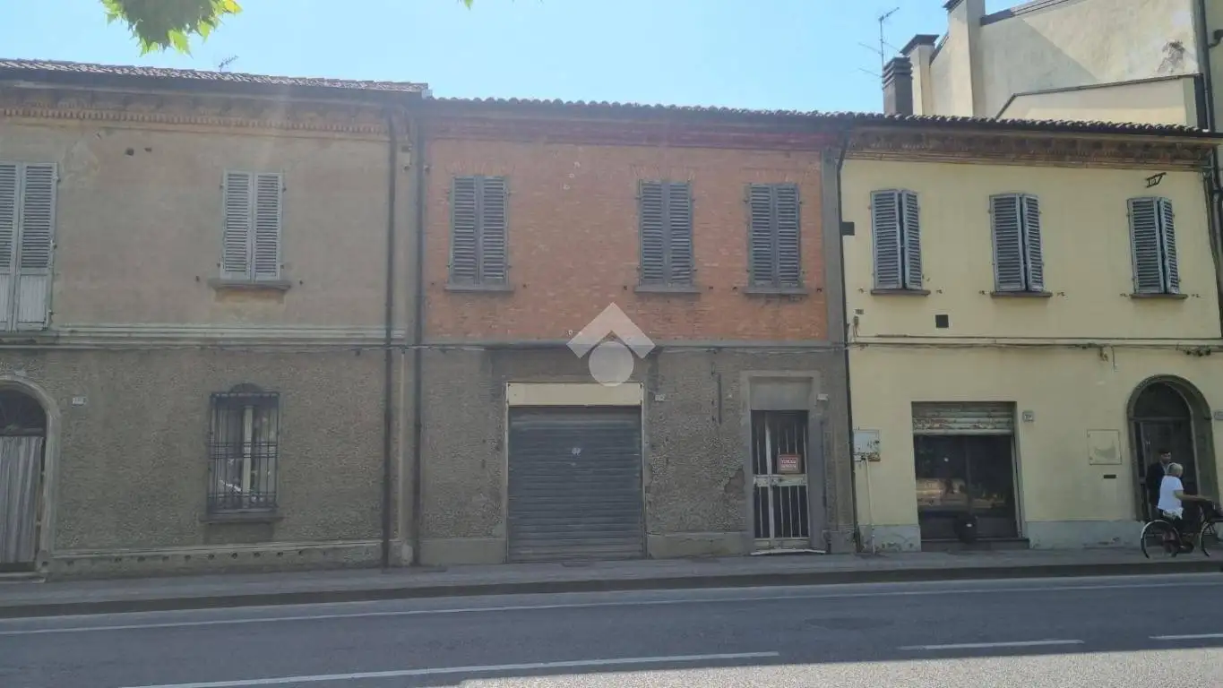 Casa indipendente in vendita a Russi