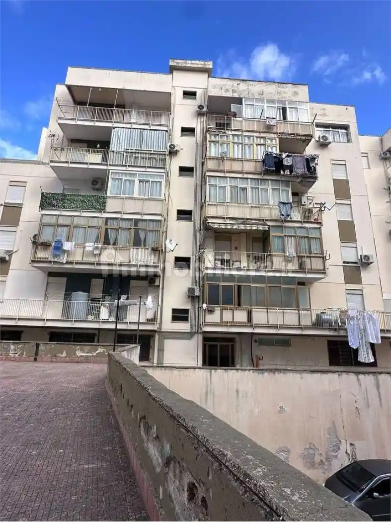 Appartamento in vendita a Palermo