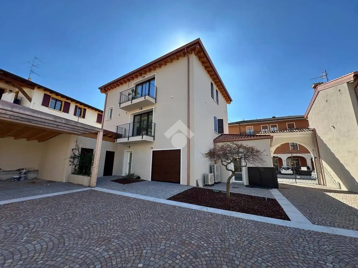 Appartamento in vendita a Brescia