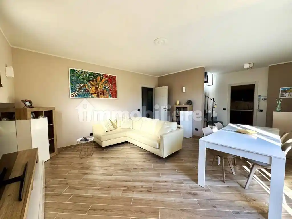 Villetta a schiera - foto 2