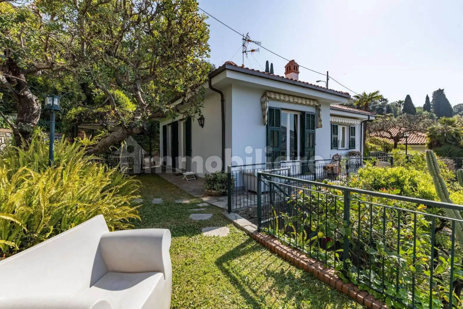Villa in vendita a Alassio