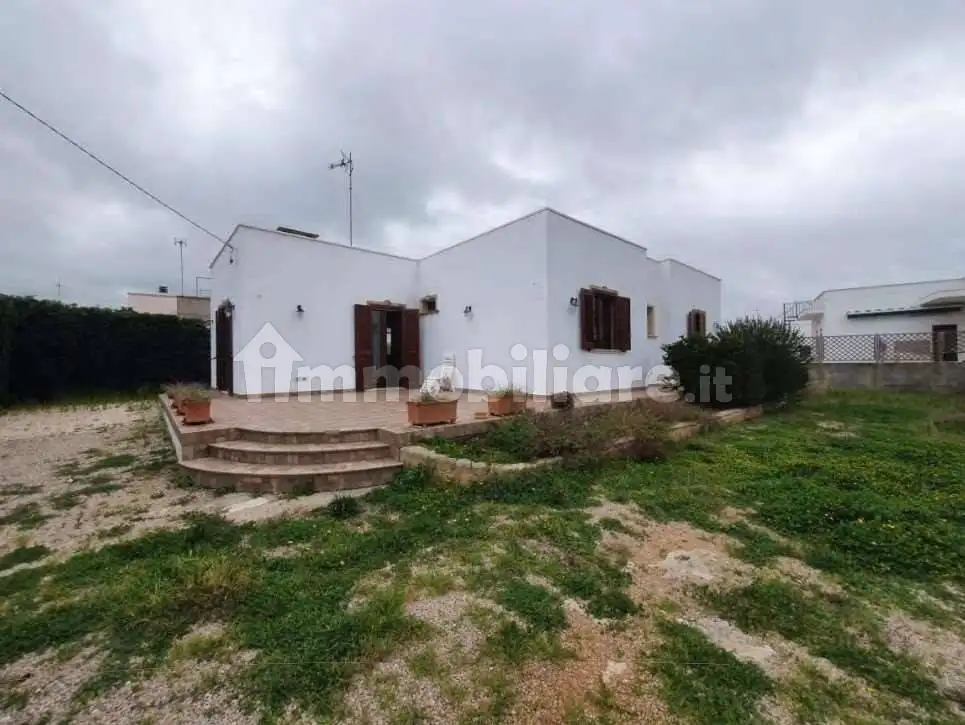 Villa in asta a Alliste