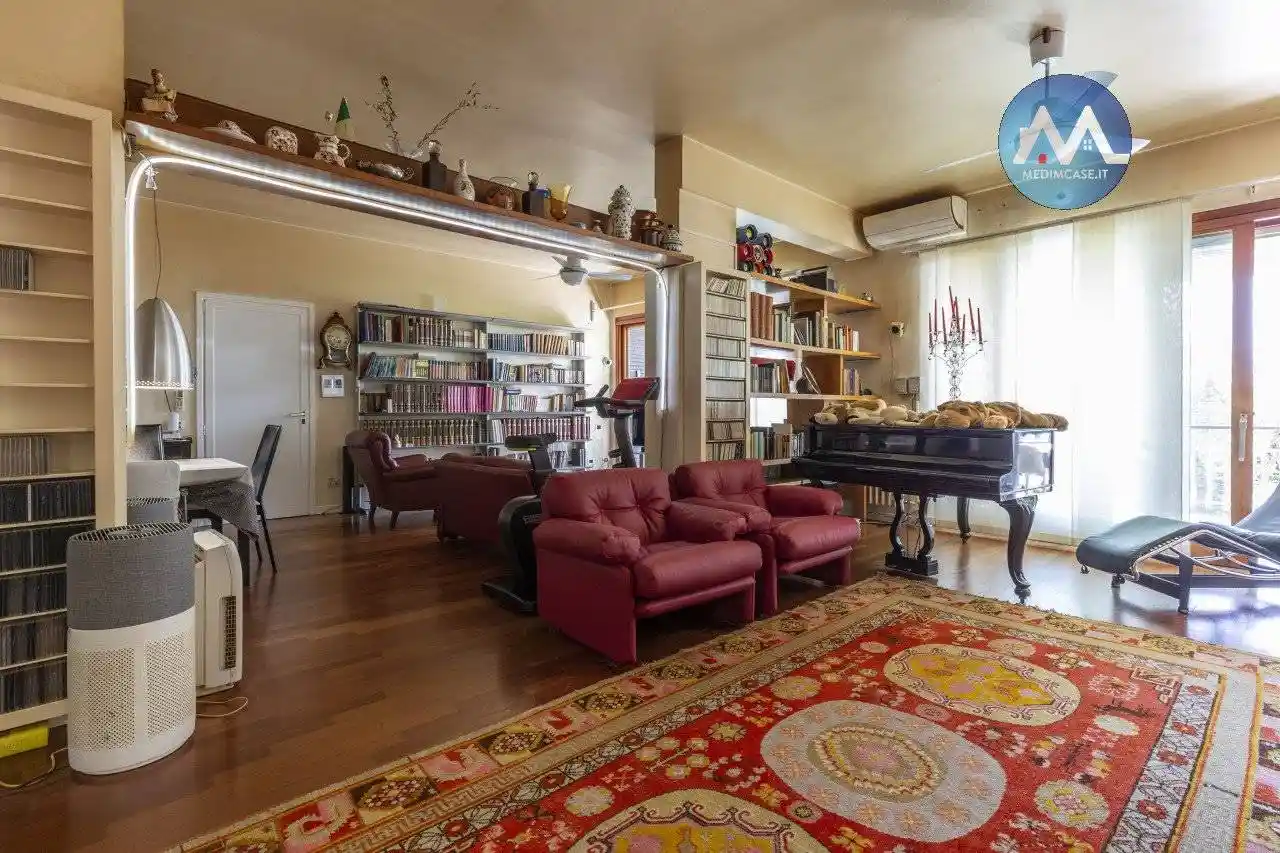 Appartamento in vendita a Pesaro