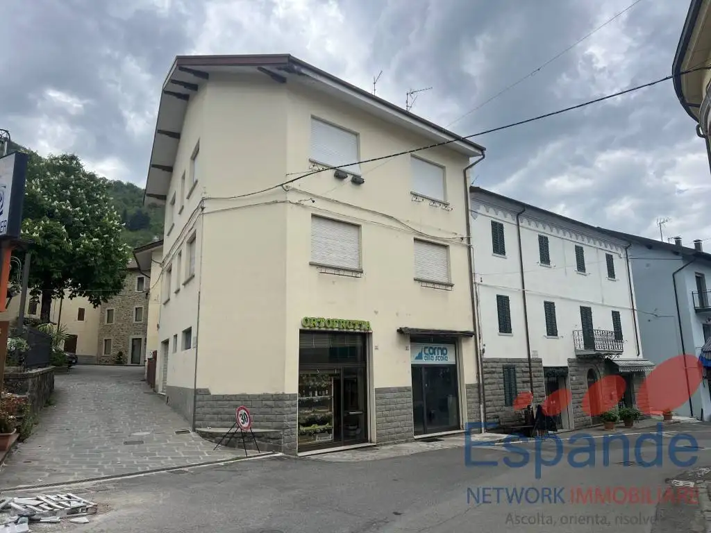 Appartamento in vendita a Lizzano in Belvedere