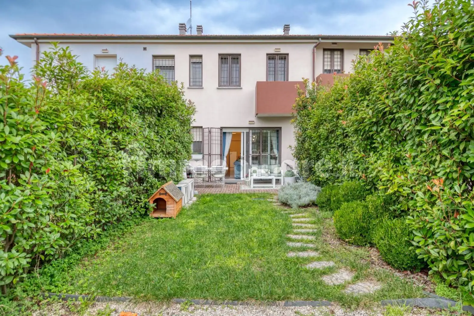 Casa indipendente in vendita a Bologna