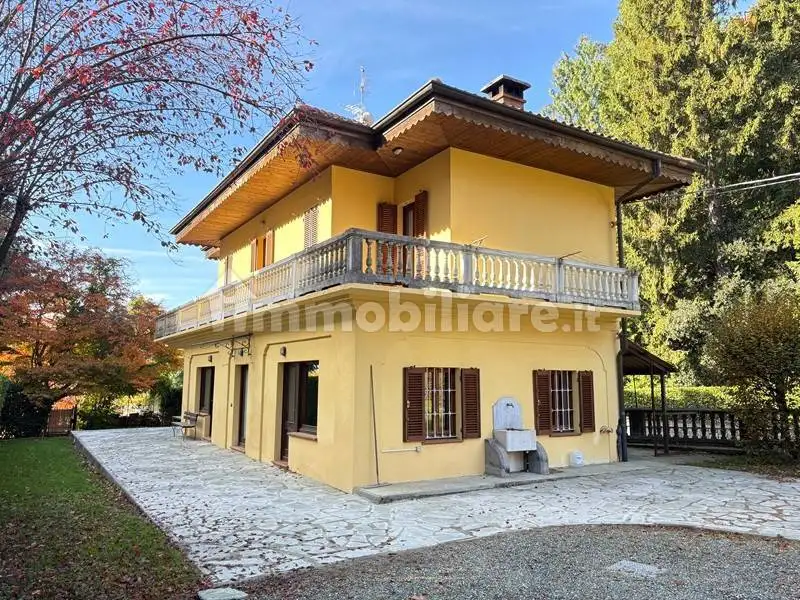 Villa in vendita a Sordevolo