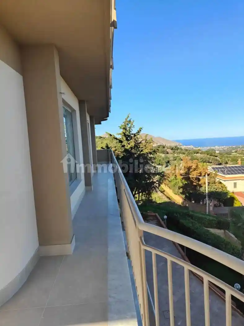 Appartamento in villa via Marianna Caruso Coffa 24, Inserra, Palermo - foto 4