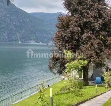 Villa in asta a Claino con Osteno