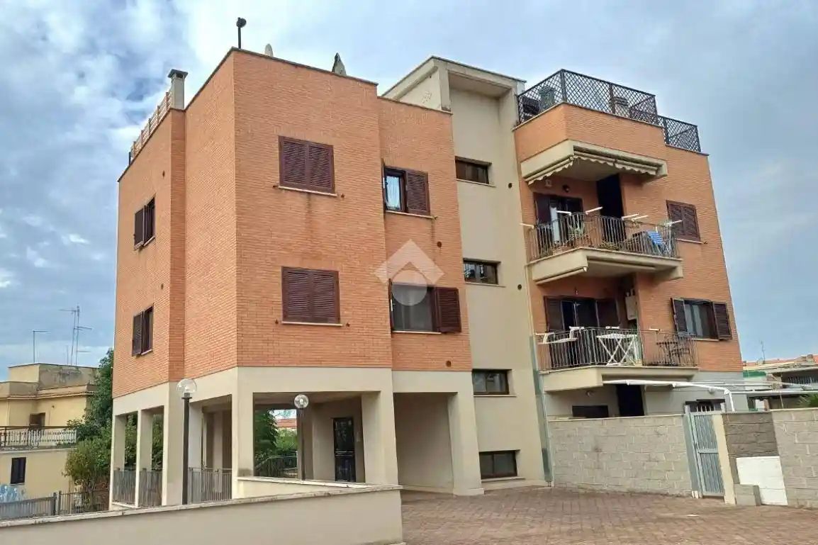 Trilocale via ignazio scimonelli 19, Romanina, Roma - foto 2