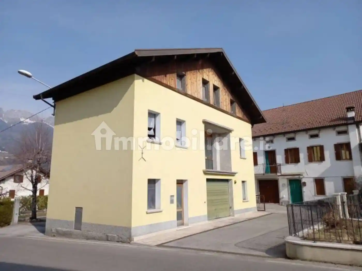 Villa in vendita a Alpago