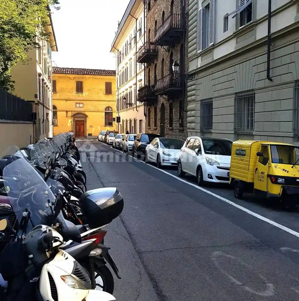 Appartamento in vendita a Firenze