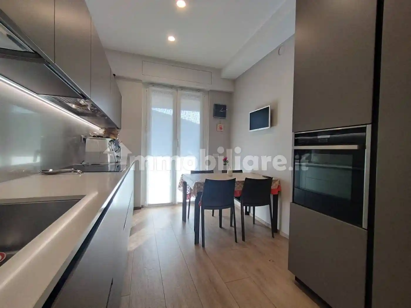 Trilocale via Madonnina 20, Centro, Vidigulfo - foto 5