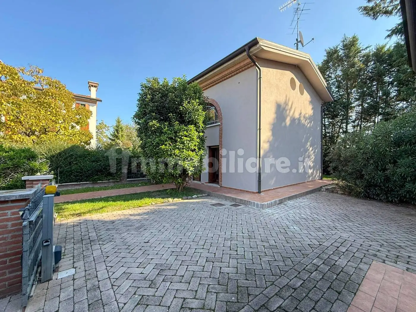 Villa in vendita a Borgo Virgilio