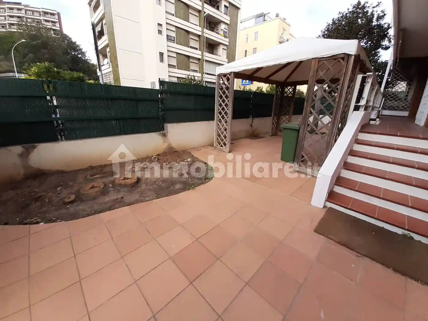 Palazzo - Edificio in Affitto - foto 5