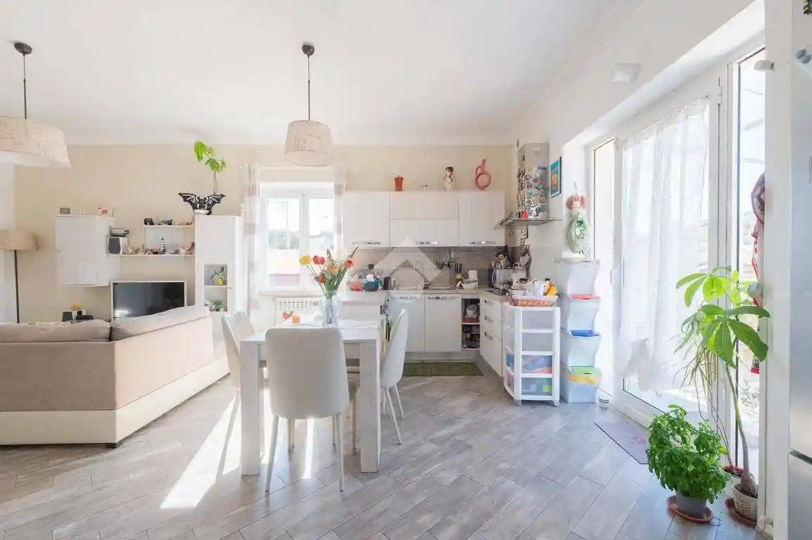 Quadrilocale via Briga Alta, Casal Selce, Roma - foto 2