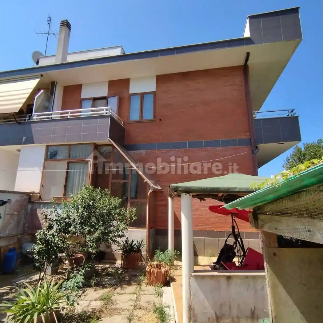 Villa in vendita a Santa Marinella