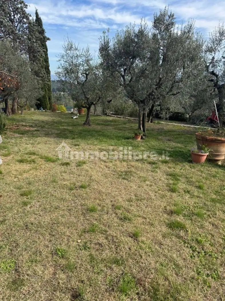 Casa indipendente in vendita a Firenze