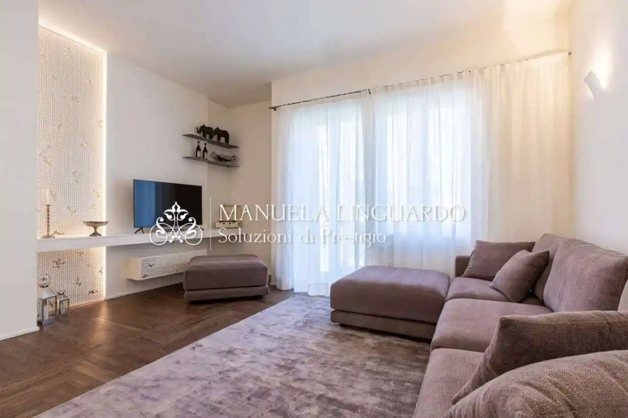 Quadrilocale nuovo, terzo piano, Brera, Milano - foto 5