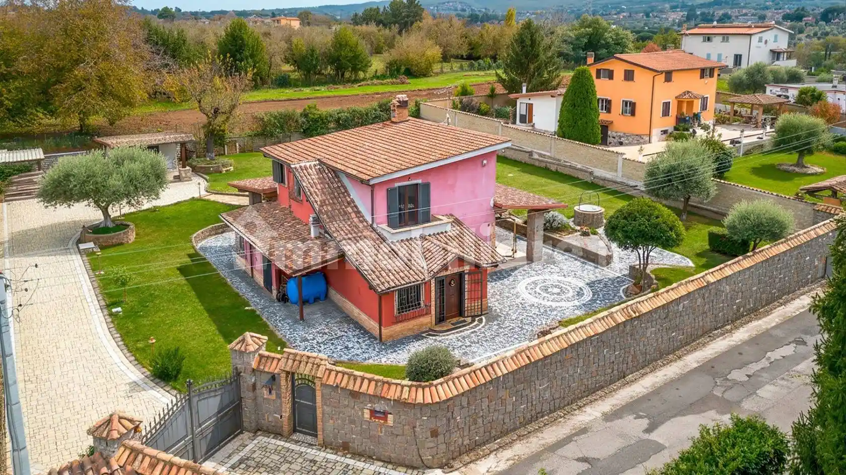 Villa in vendita a Zagarolo