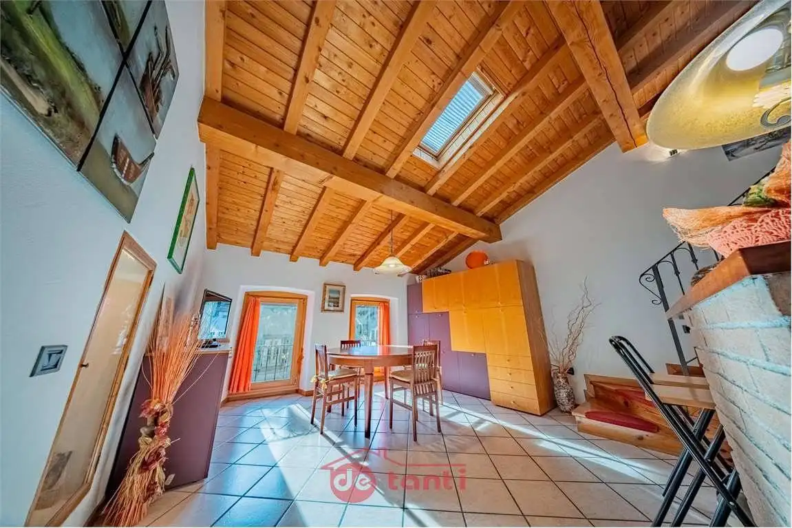 Appartamento in vendita a Chiavenna