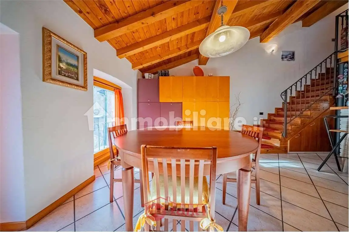 Trilocale via Paolo Bossi, Centro, Chiavenna - foto 4