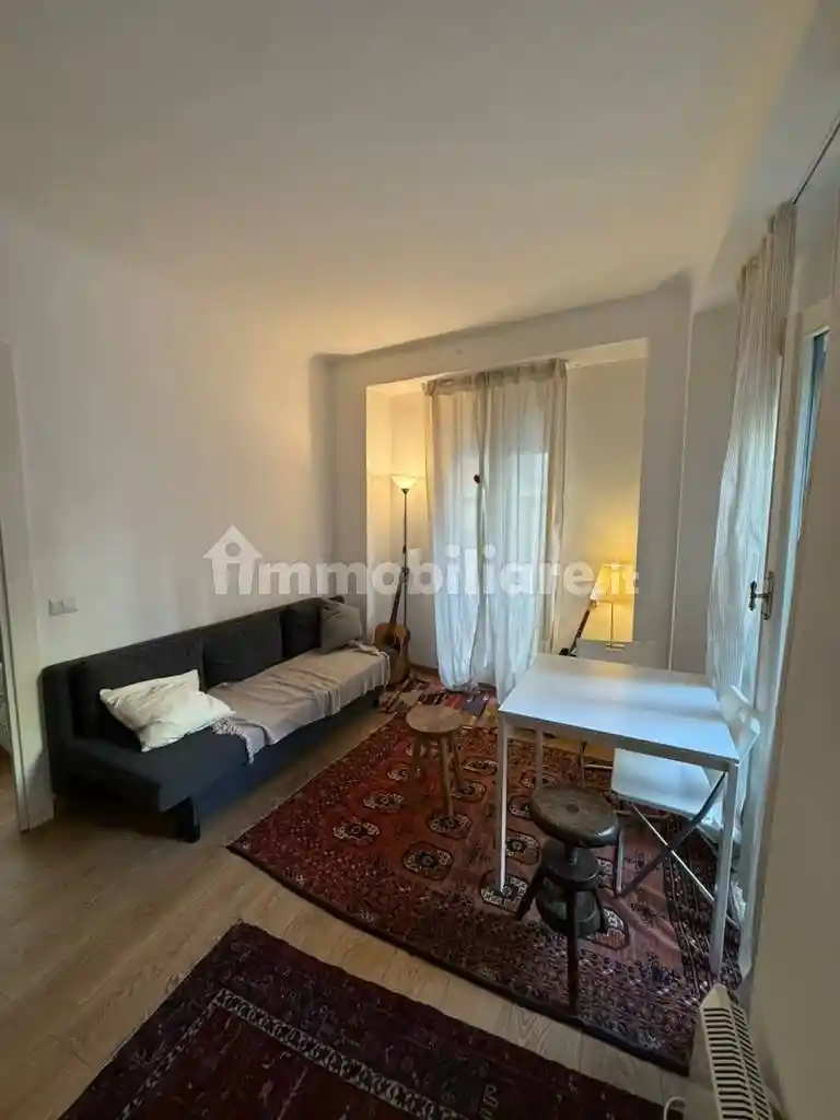 Bilocale via Felice Cavallotti 17, Borgogna - Largo Augusto, Milano - foto 5