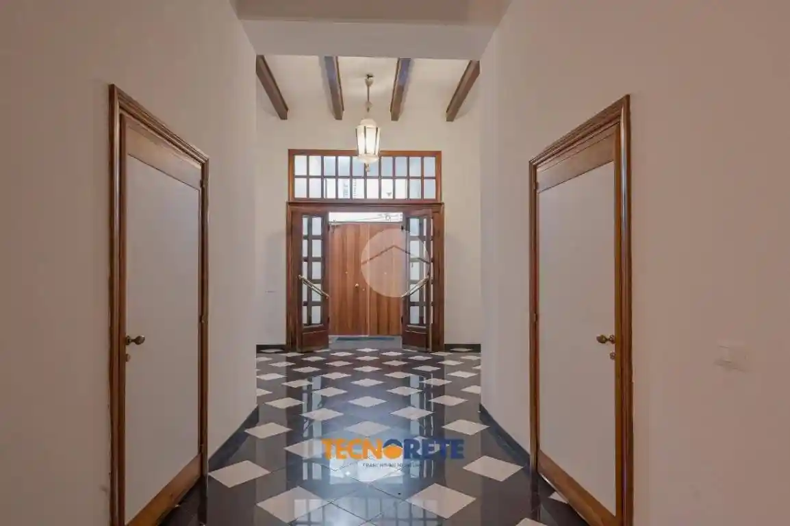 Appartamento via Alessandro Manzoni 60, Centro Storico, La Spezia - foto 5