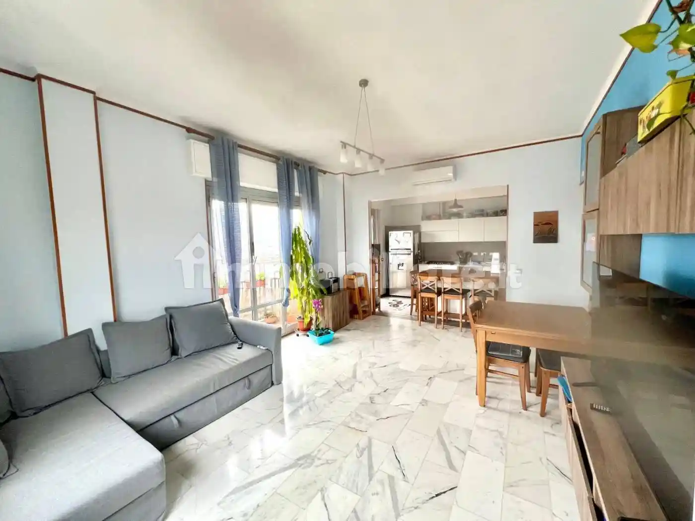 Appartamento in vendita a Genova