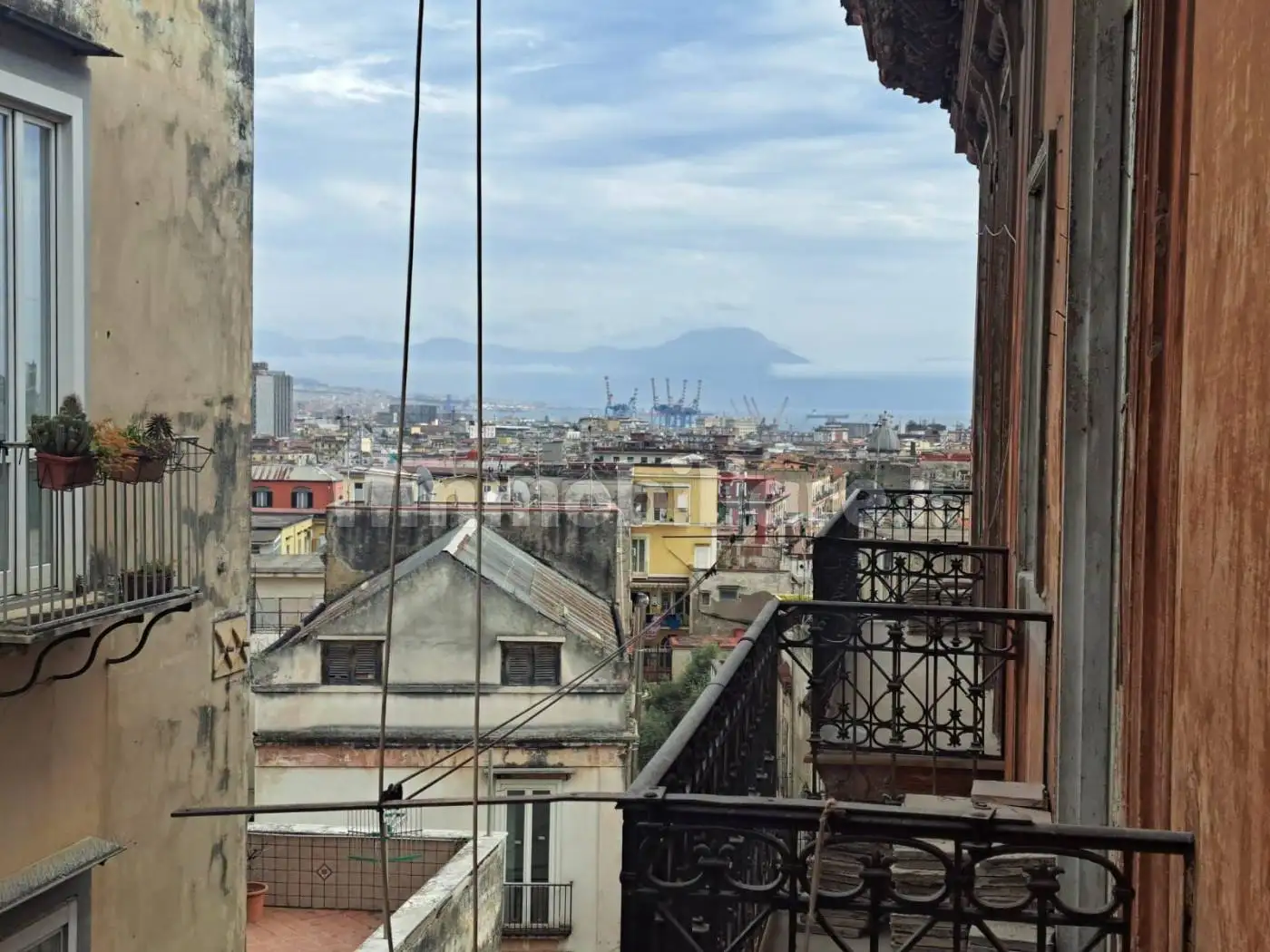 Appartamento in affitto a Napoli