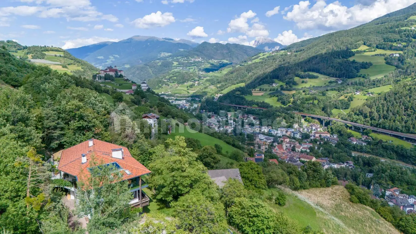 Appartamento in vendita a Villandro