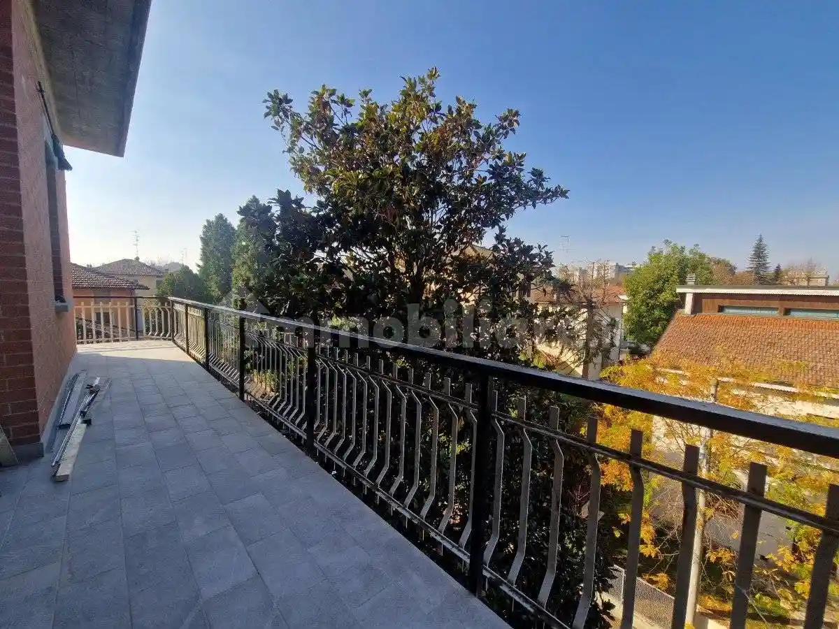 Quadrilocale viale del Partigiano, Ospizio - San Maurizio, Reggio Emilia - foto 3