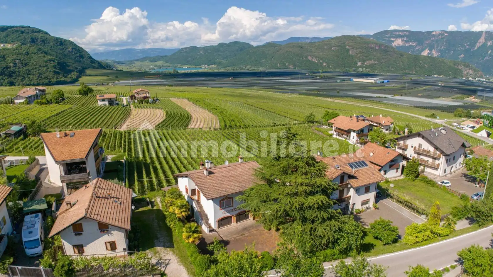 Villa in vendita a Termeno sulla Strada del Vino